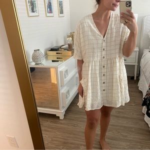 Oversized babydoll button front dress with pockets
